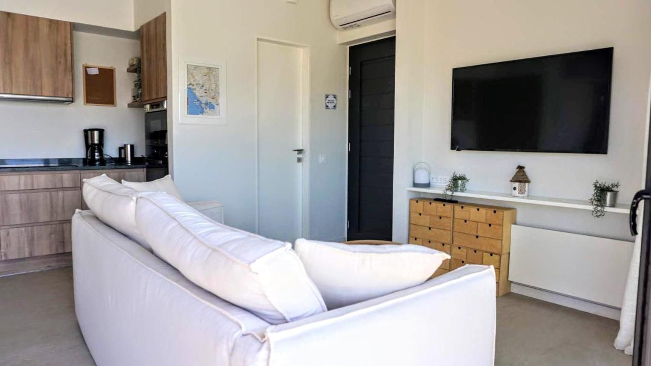 Villa Karma Paleros 外观 照片